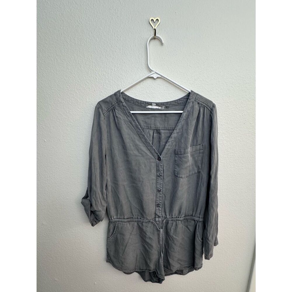 EUC: On The Road Charcoal Button-Up, Cinched Waist Romper - Size Medium